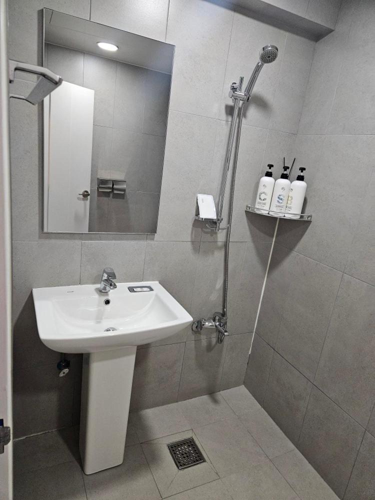 Junoh Hotel 24/25