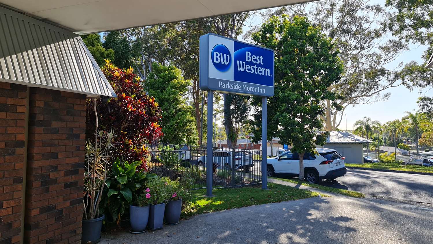 Best Western Parkside Motor Inn 30/33