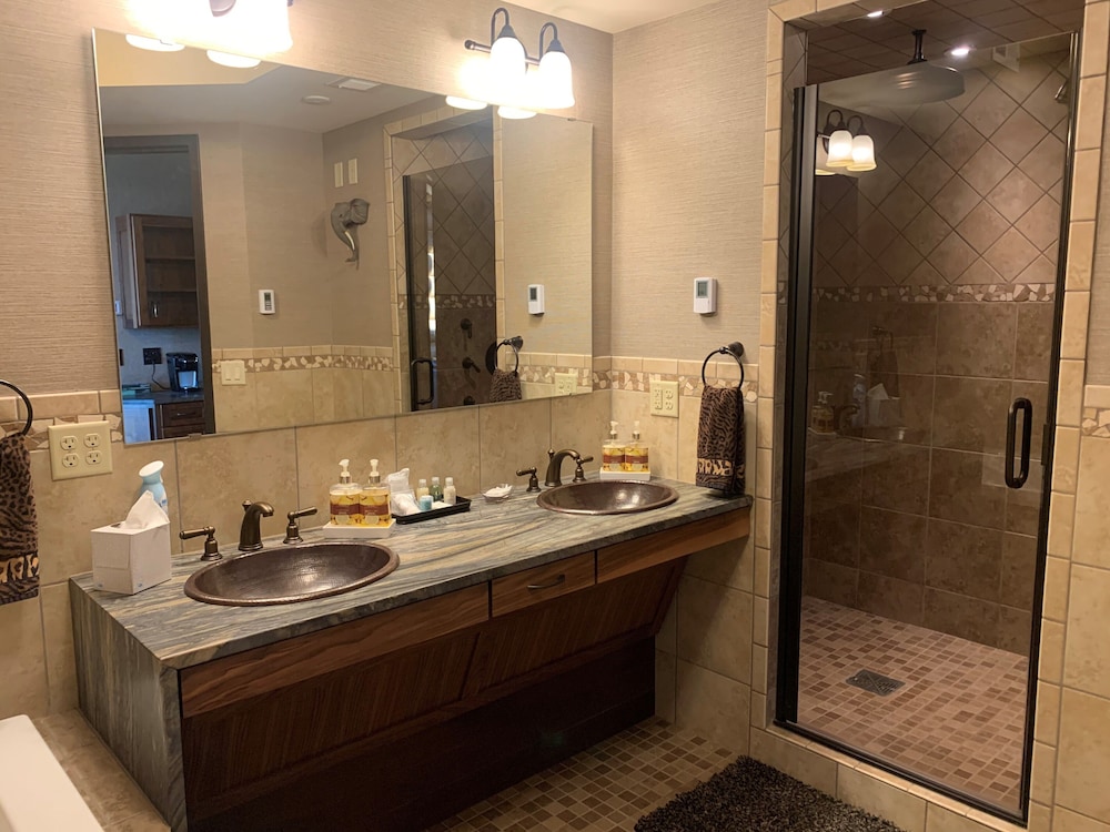 Mont du Lac Resort 52/65