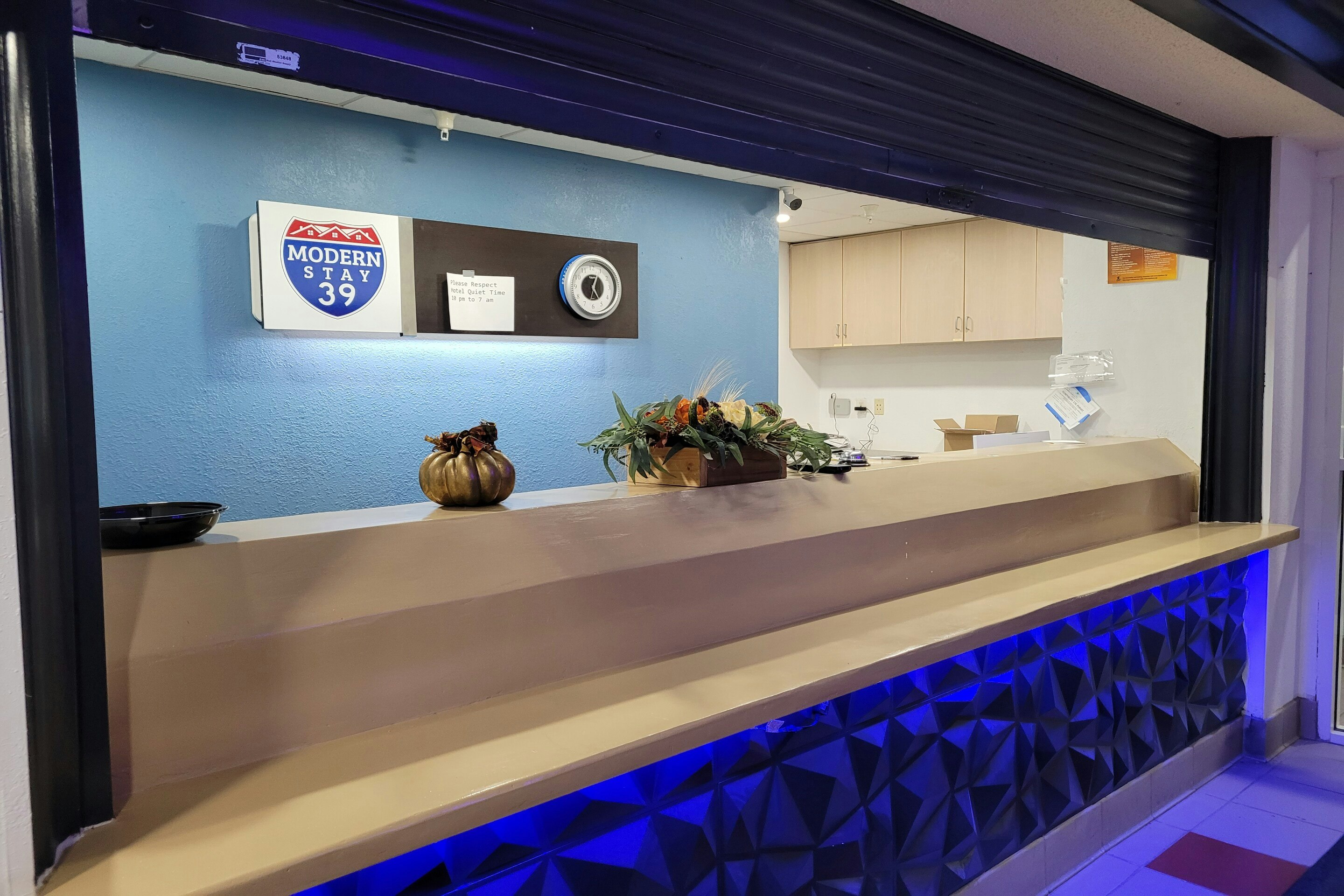 Modern Stay 39 Lakeview By OYO Minonk 6/50