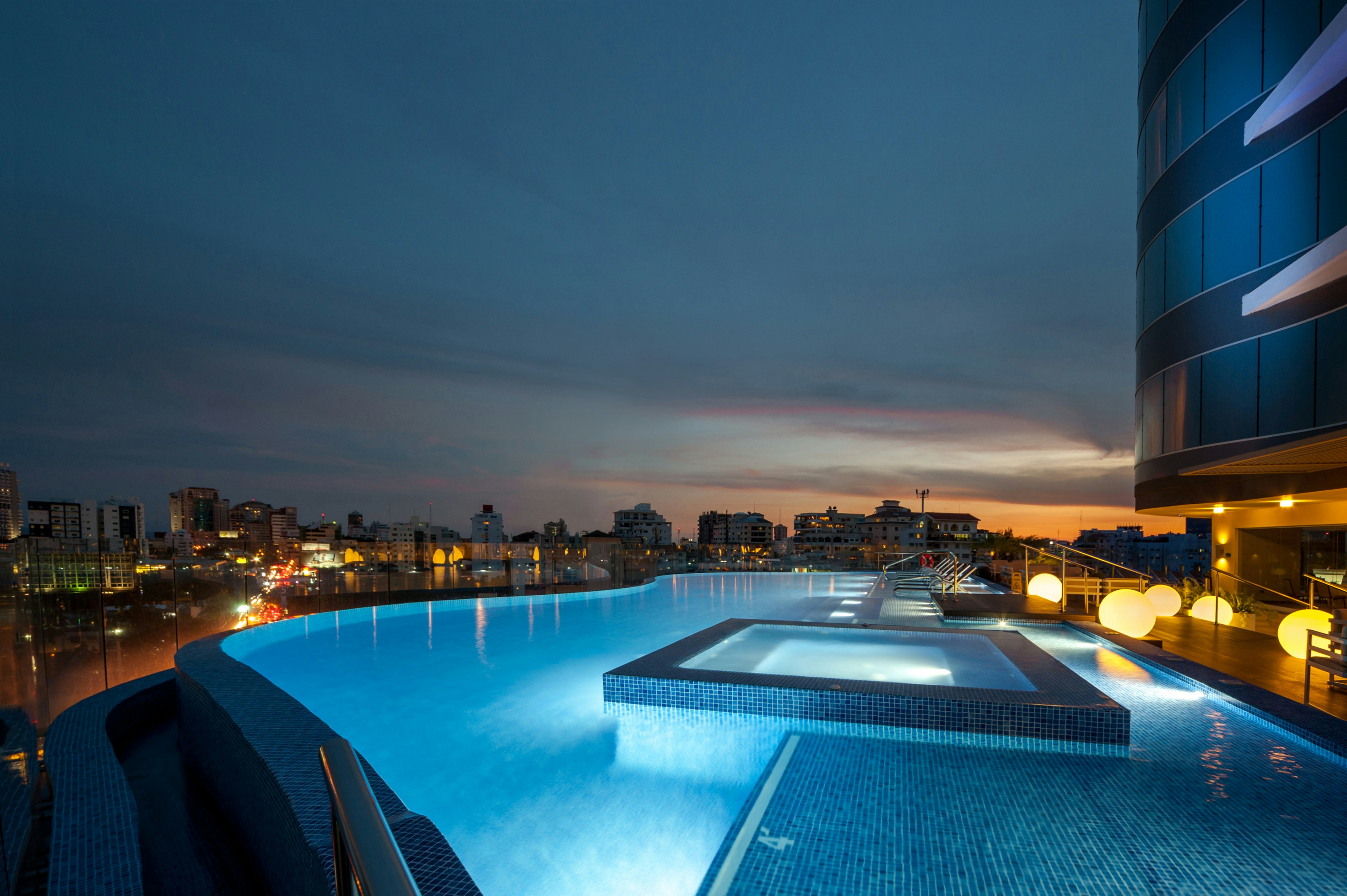 Embassy Suites By Hilton Santo Domingo 49/50