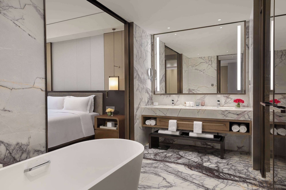 Wyndham Grand Lishui Downtown 23/26