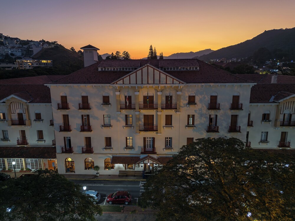Palace Hotel 3/71