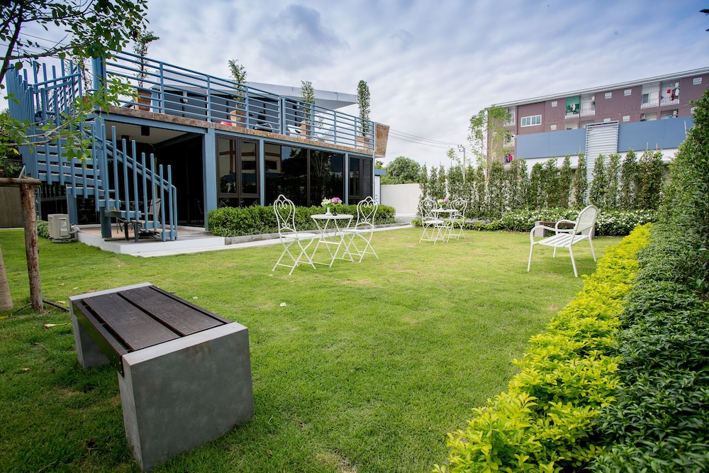 Pongsakorn Boutique Resort 63/67