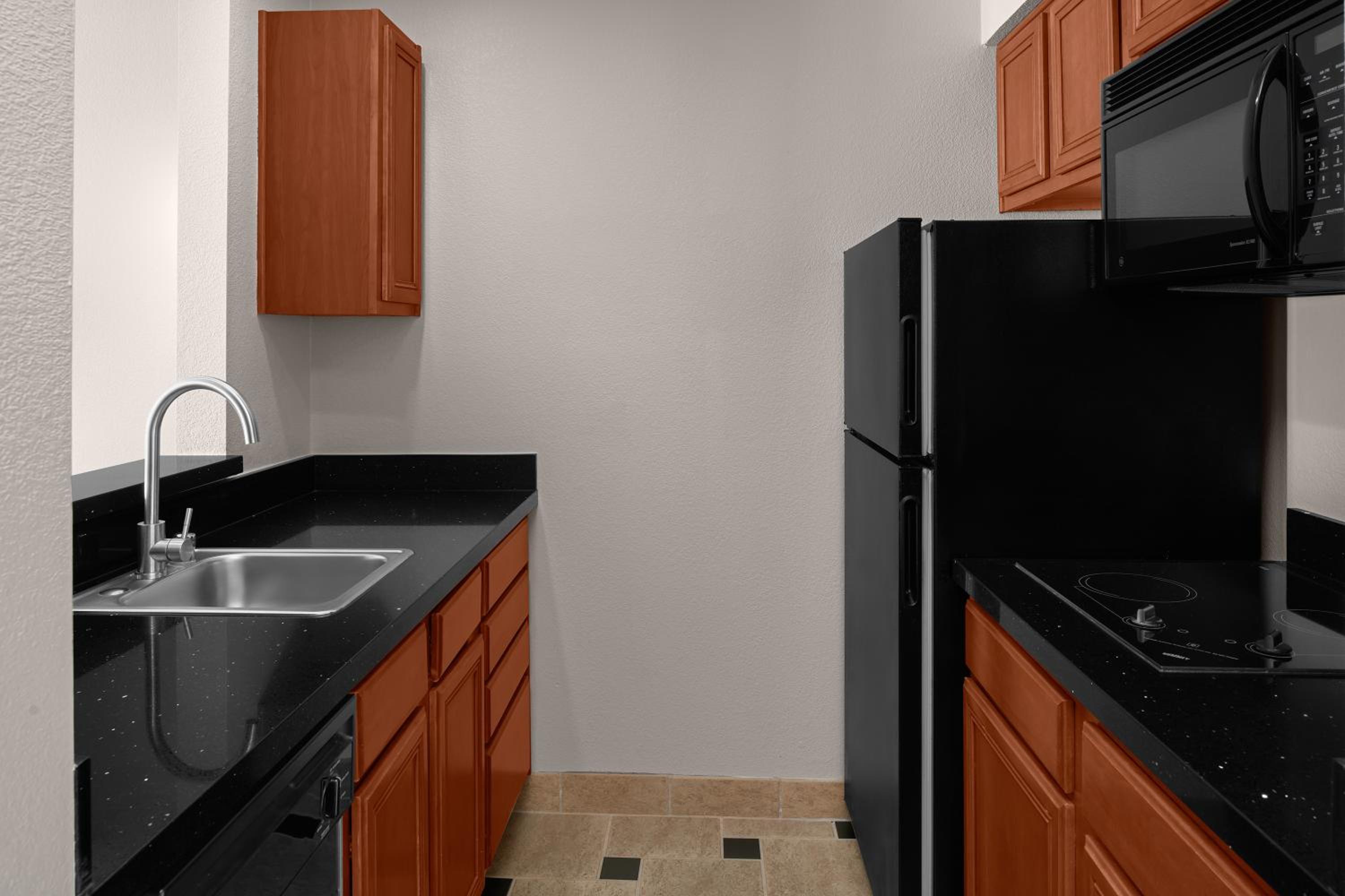 جناح بشرفة، Larkspur Landing Campbell - An All-Suite Hotel 5/5