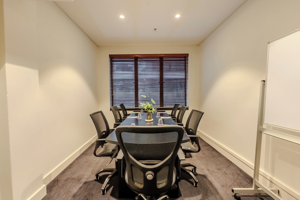 IBIS SYDNEY WORLD SQUARE 67/70
