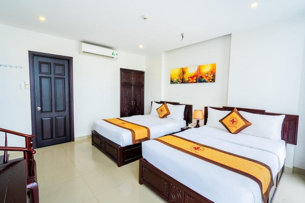 Hoa Phong Hotel 11/60