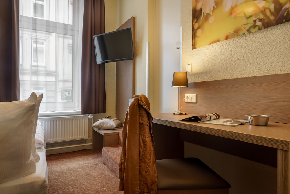 Hotel Alster 25/35