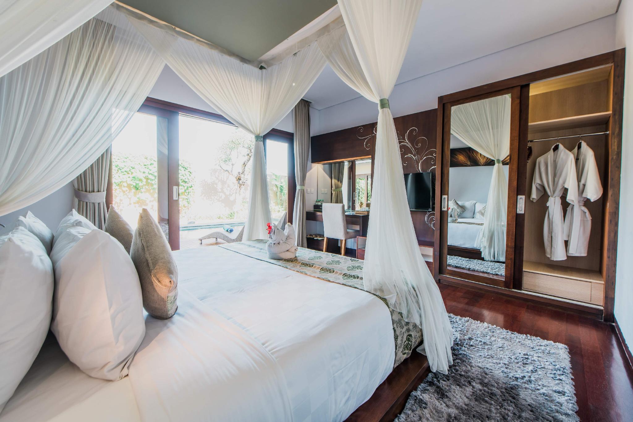 3 Bedrooms, Pool, Villa