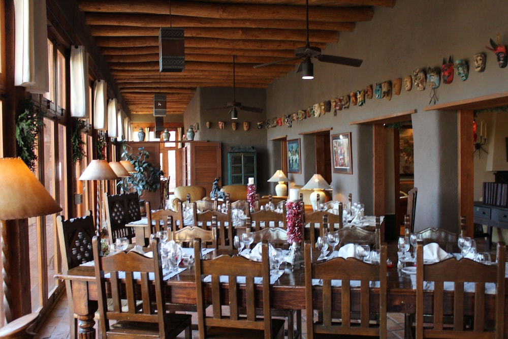 Cibolo Creek Ranch Marfa 35/50