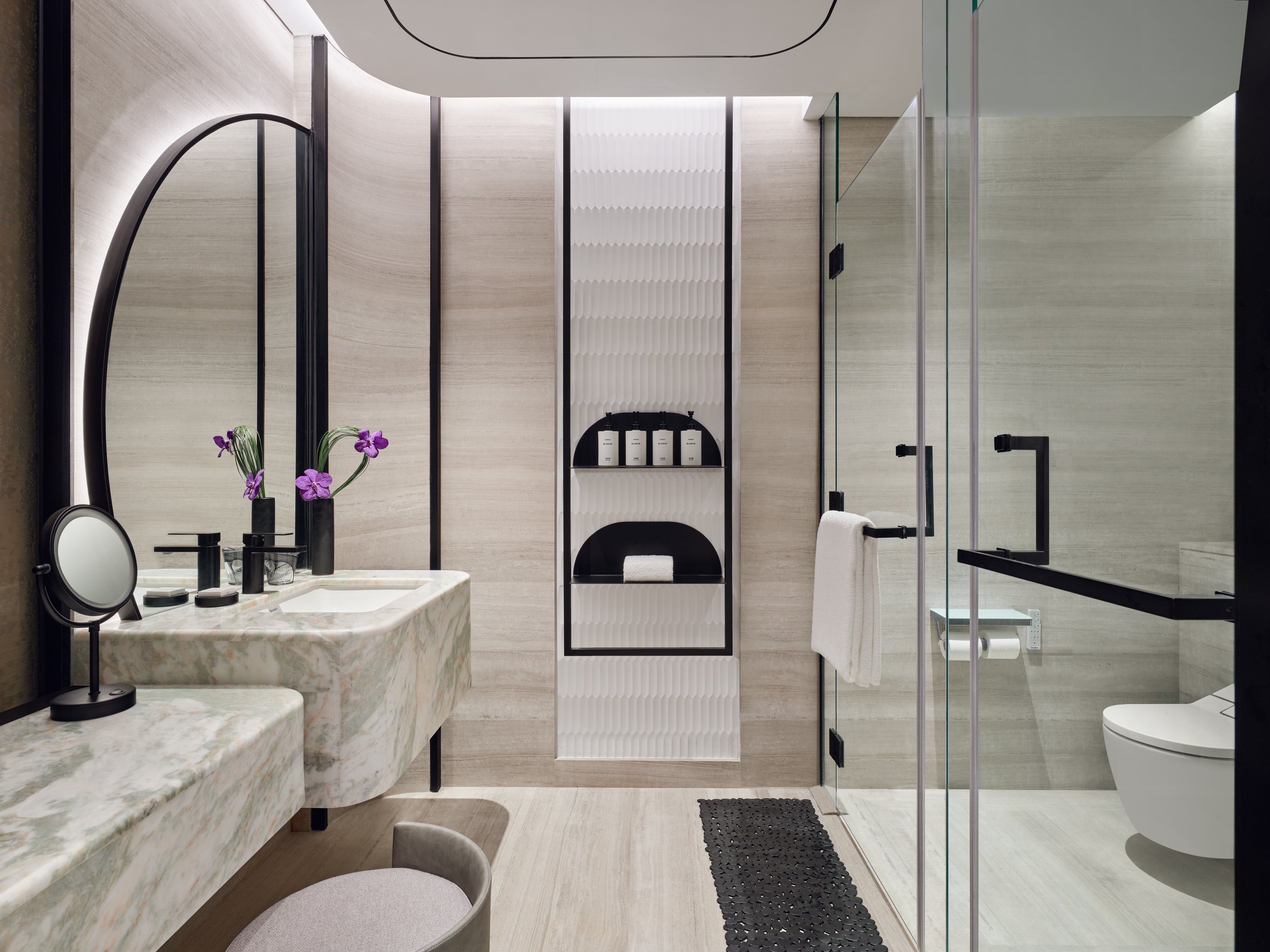 InterContinental Shanghai Harbour City 48/50