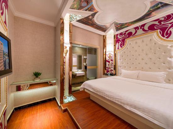 Exquisite, King Bed