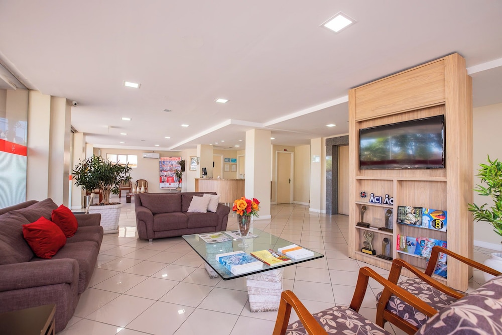 Hotel Suarez Executive 48/69