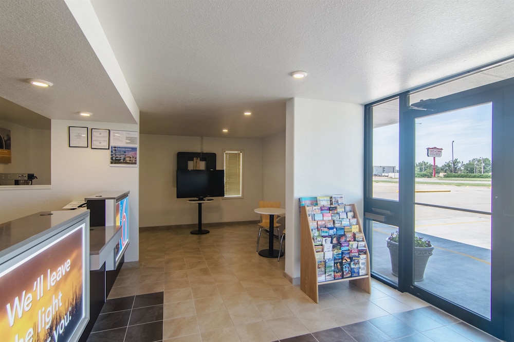 Motel6 Liberal, KS 33/41