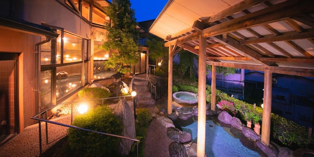 Iwakuni Kokusai Kanko Hotel 70/73