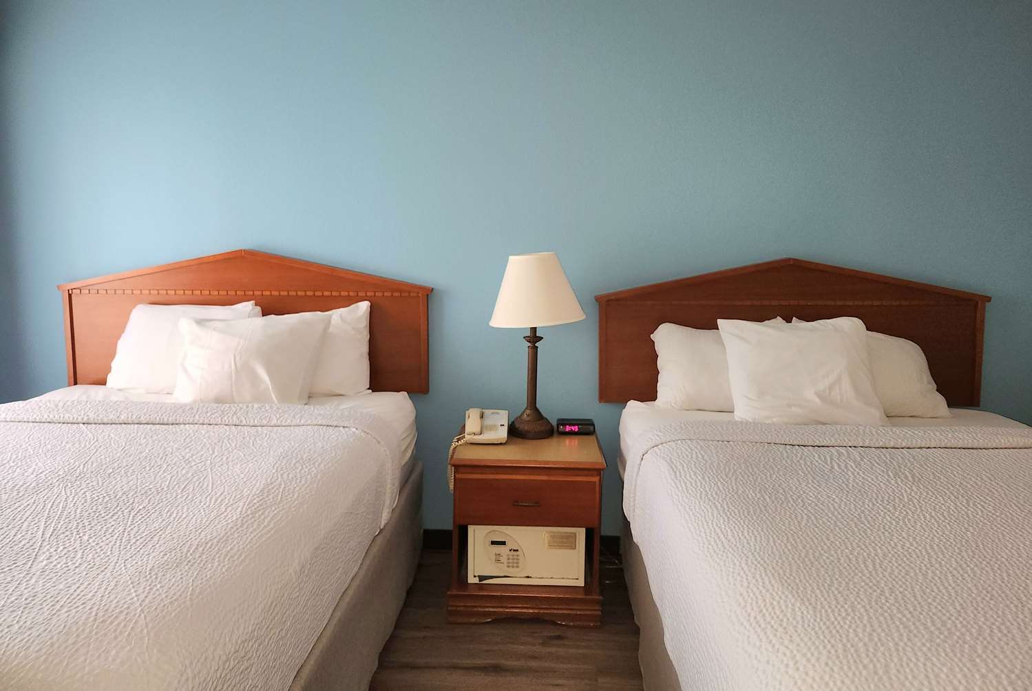 Days Inn & Suites By Wyndham Thibodaux 44/68