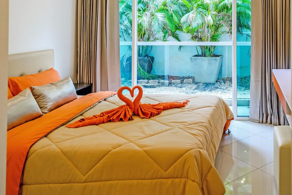 Art On The Hill By Pattaya Sunny Rentals 30/46