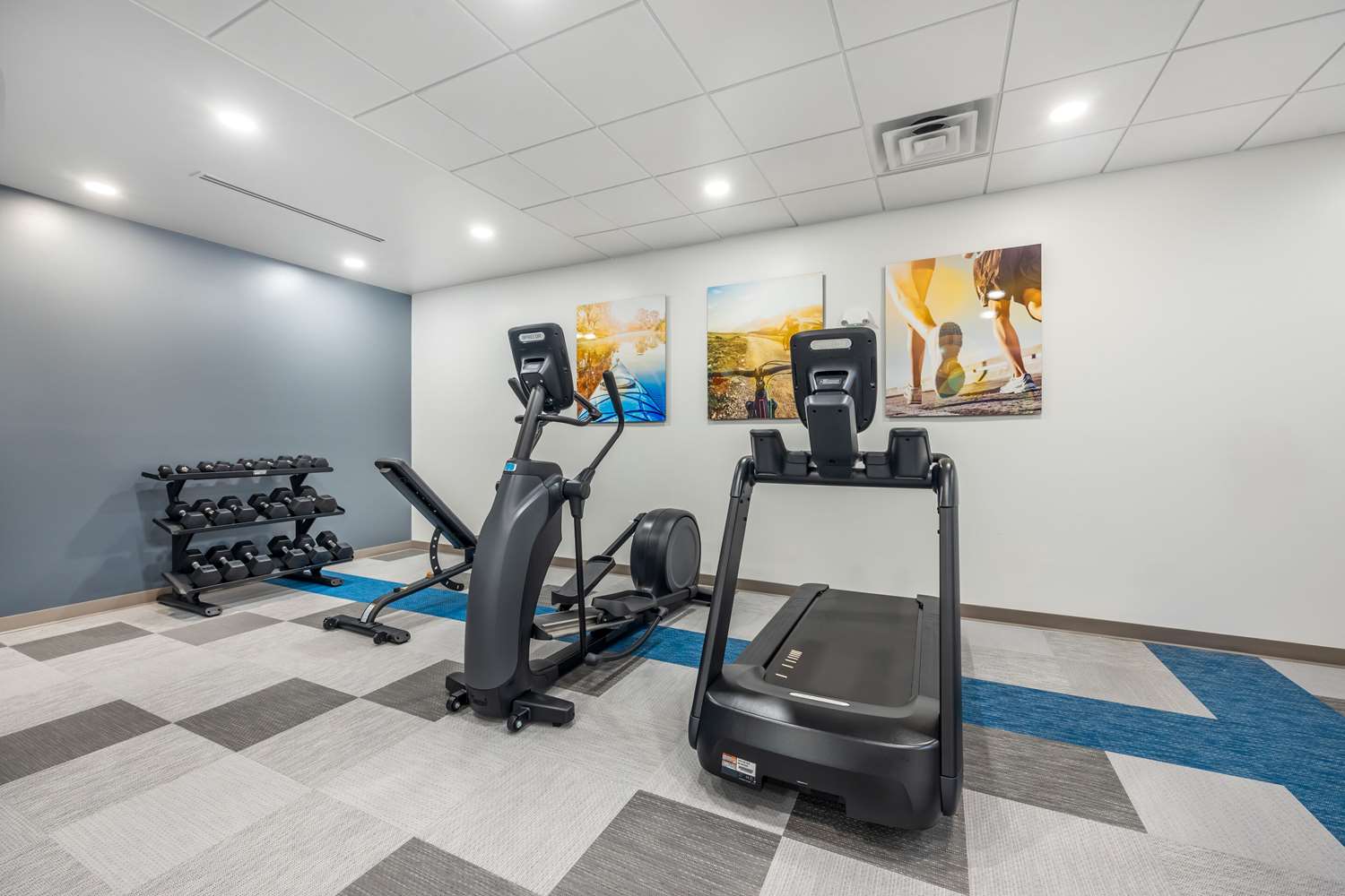 Comfort Inn & Suites Nashville TN 21/26