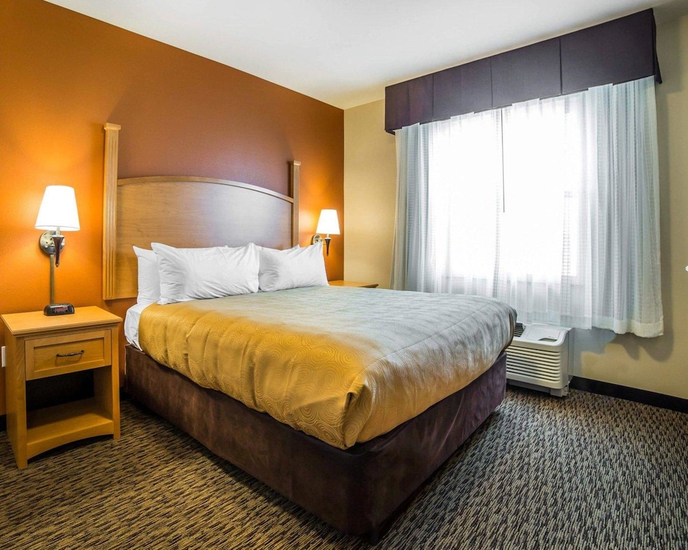 MainStay Suites Sidney - Medical Center 17/45