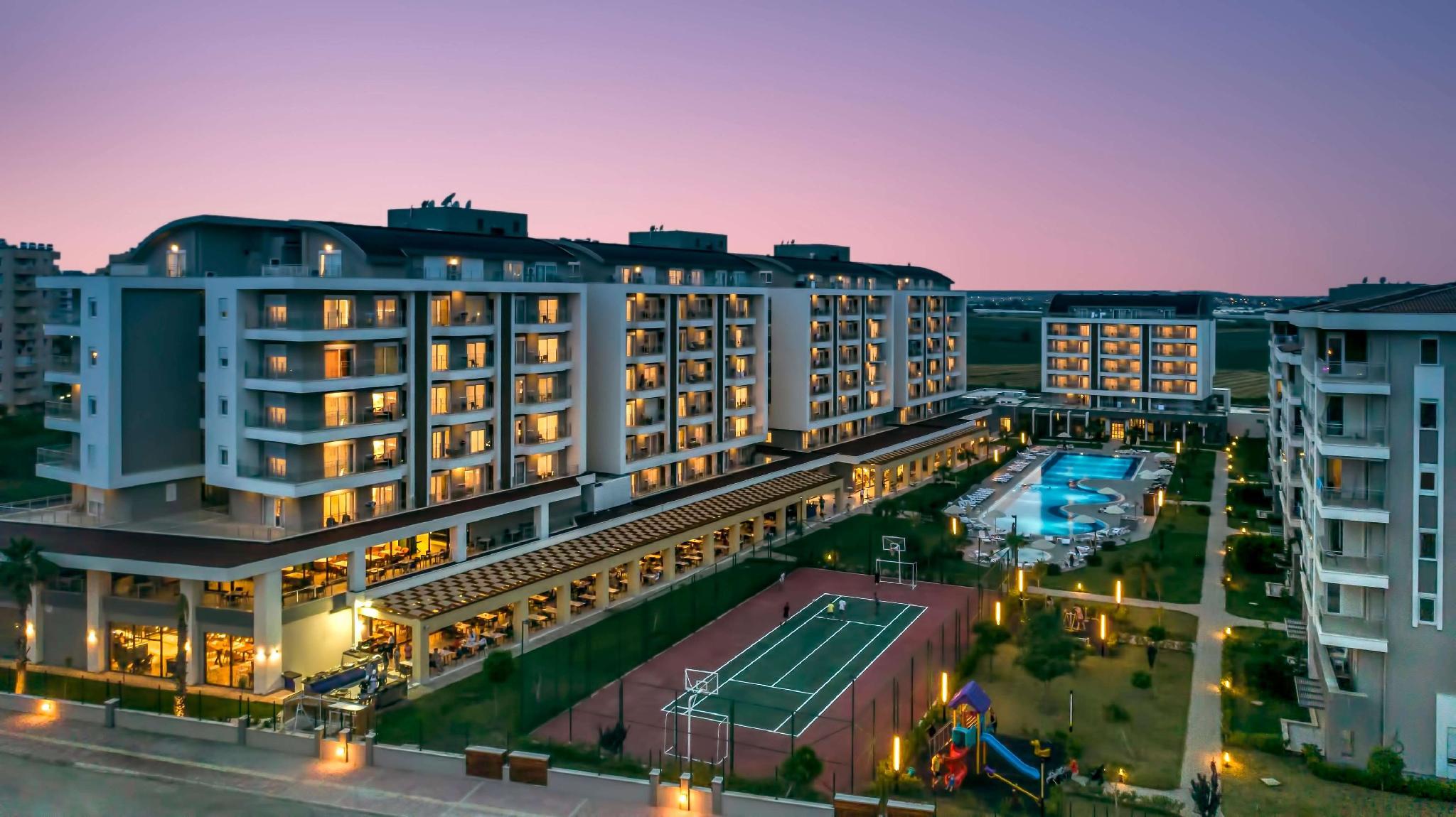 Greenwood Suites Resort in ANTALYA