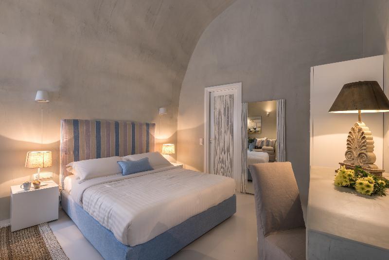 JUNIOR SUITE, OUTDOOR JETTED TUB