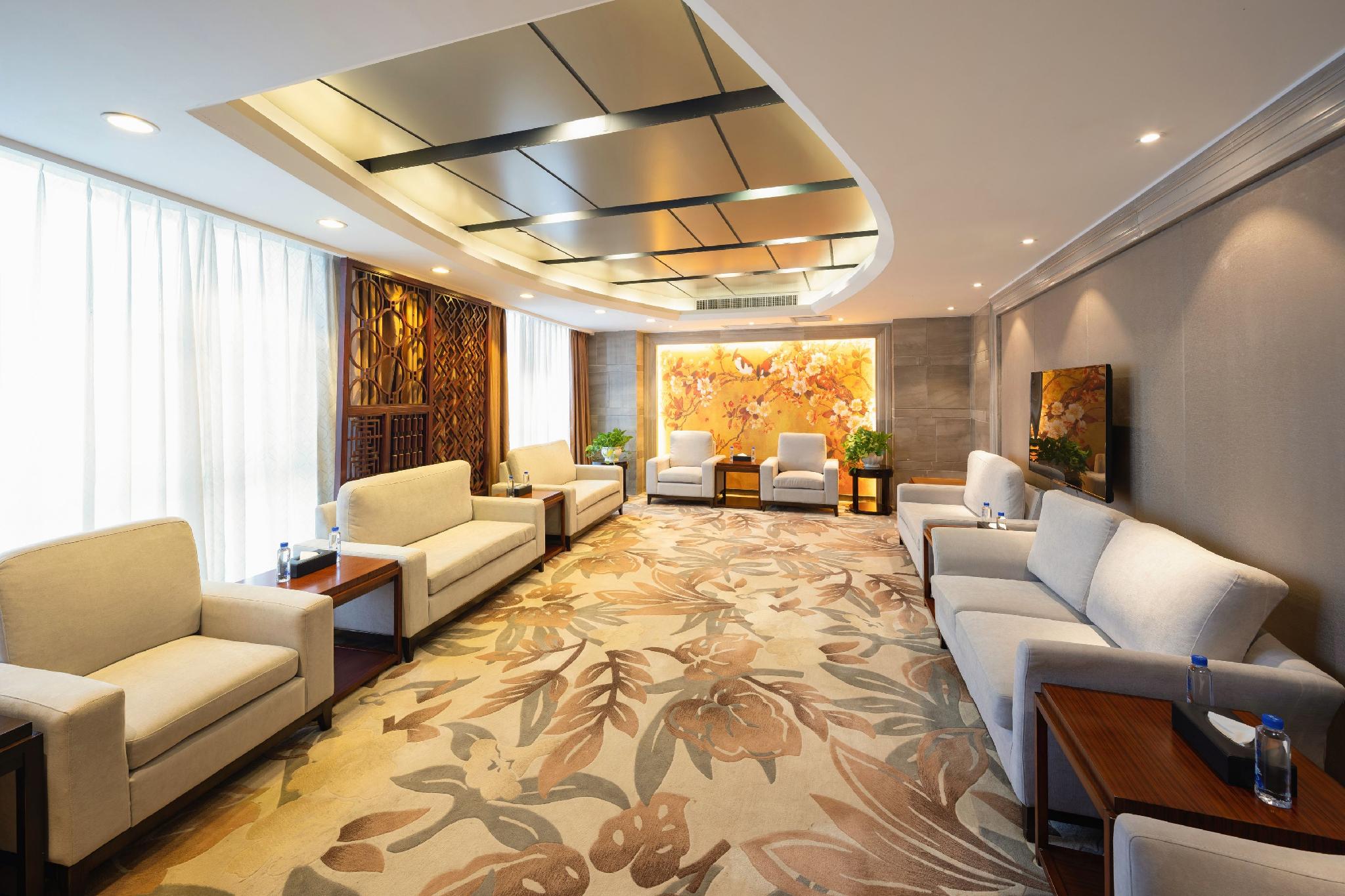 Huaguoshan Rongxin Hotel 13/27
