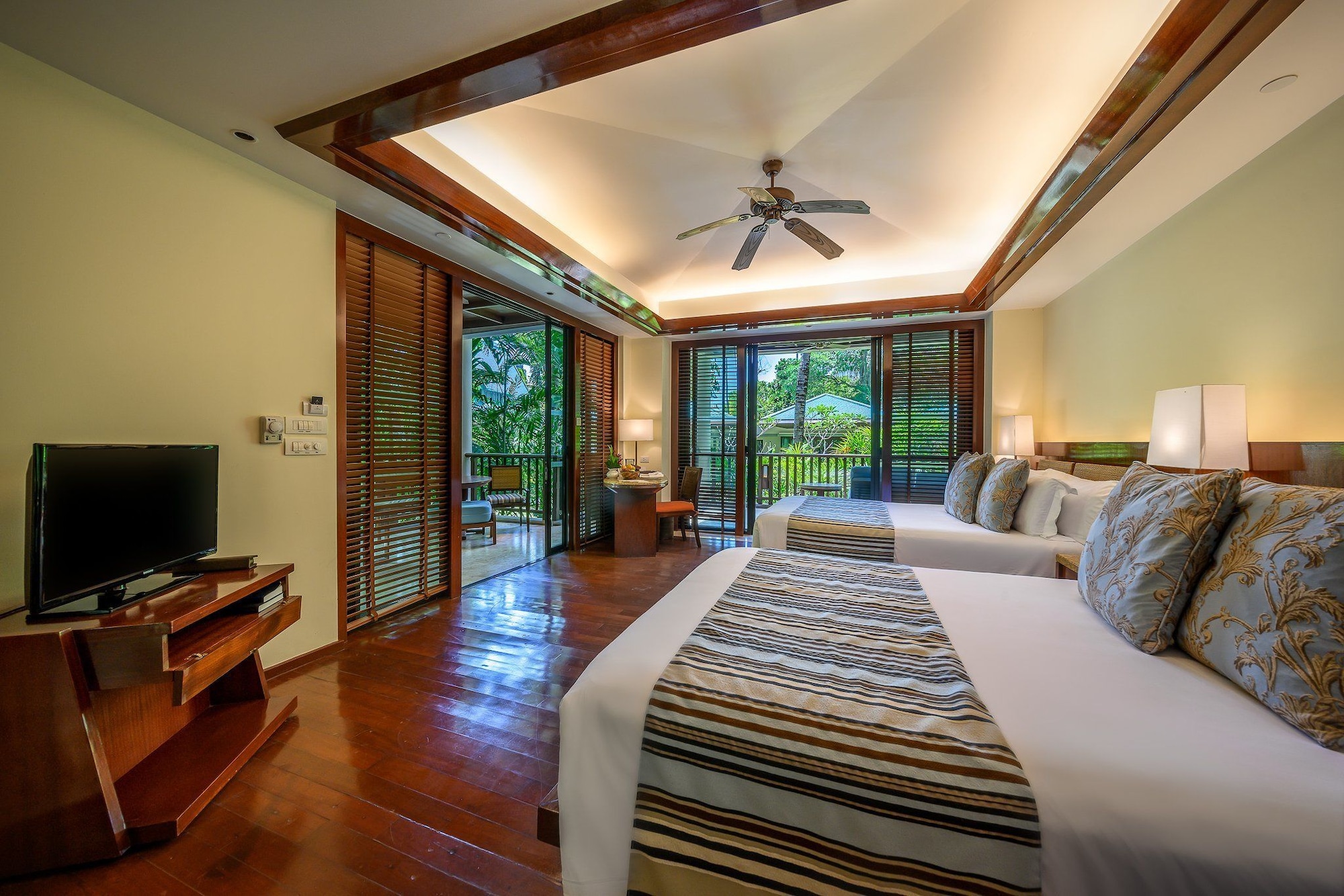 Spa, Deluxe, 2 Double Beds, Garden View