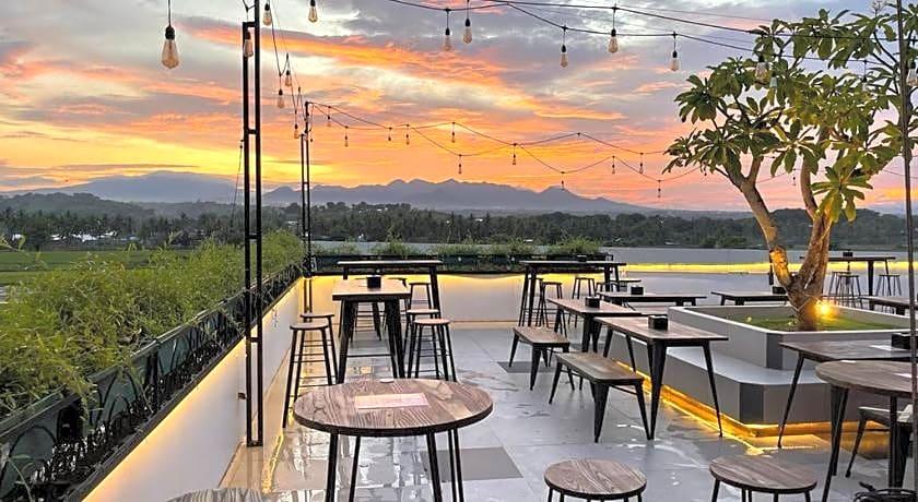 Kaloka Airport Hotel 32/50