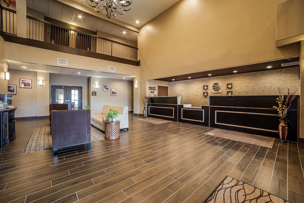 Comfort Inn and Suites Vernal National Monument Area 11/42