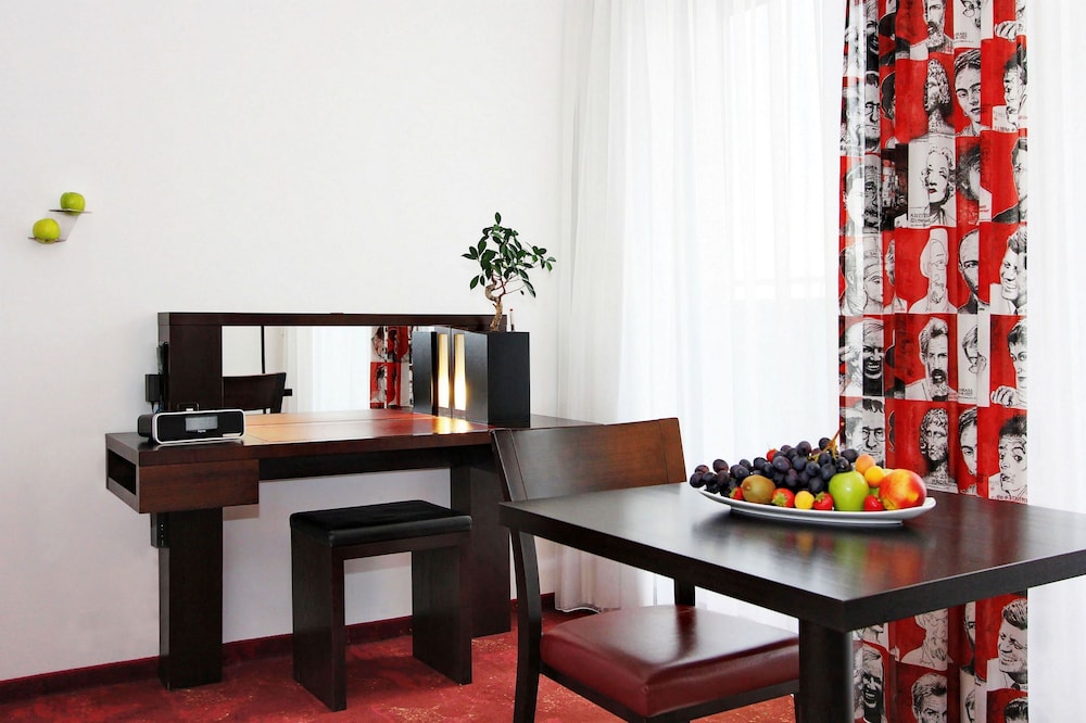 Arcotel Velvet Berlin 60/77