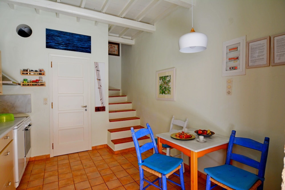 Venetian House 26/44