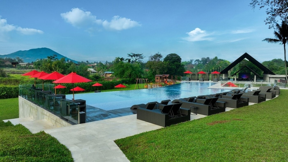 Aston Serang Hotel and Convention Center 18/24