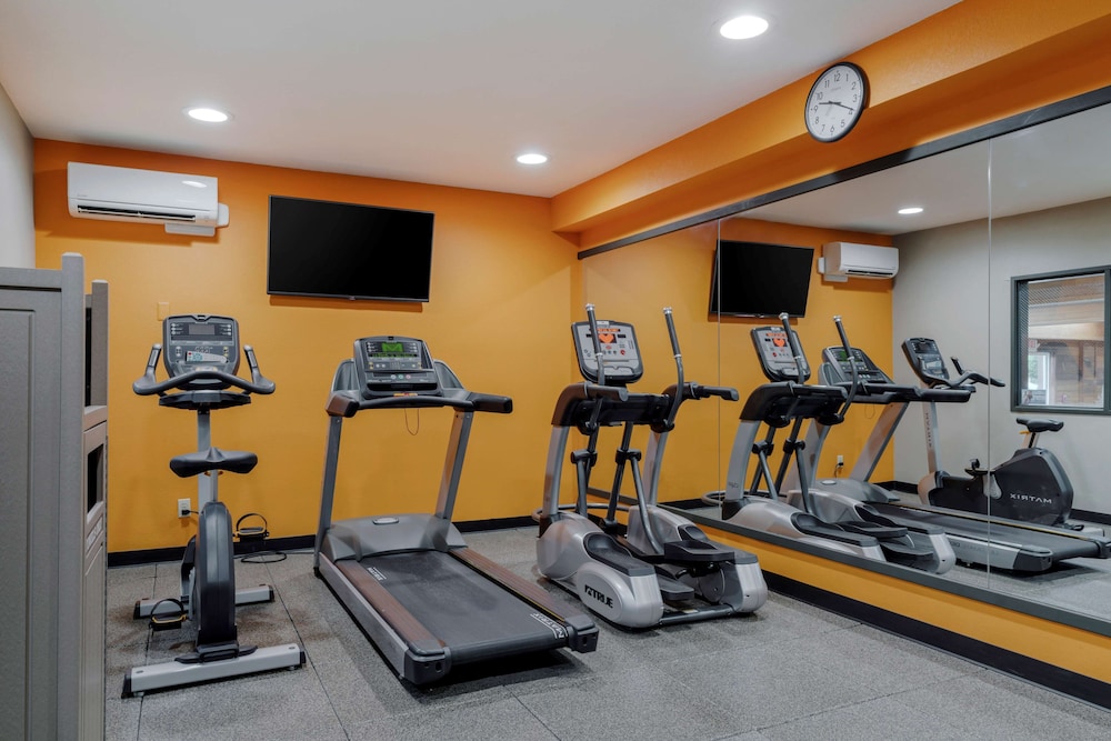 Best Western Cascade Inn & Suites 41/54