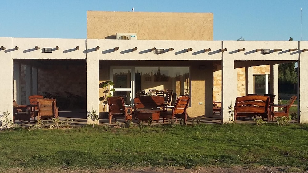 Azalea Luxury Lodge 2/50