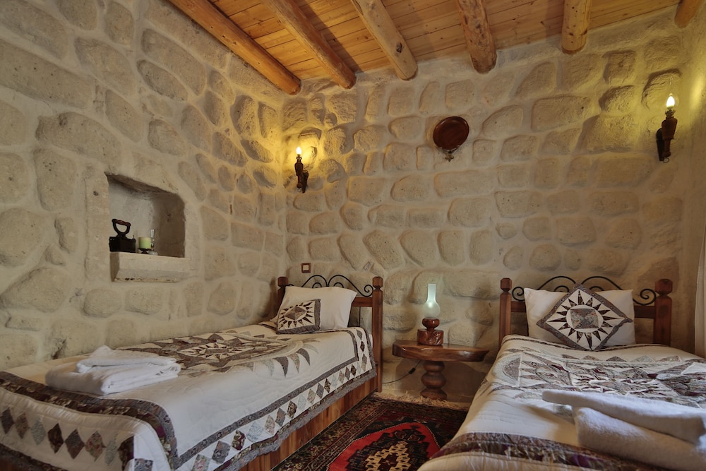 STANDARD, TWIN BEDS