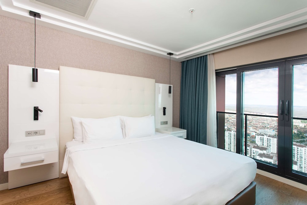 Radisson Residences Avrupa Tem Istanbul 22/66