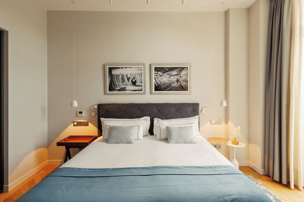 Lasala Plaza Hotel 12/50