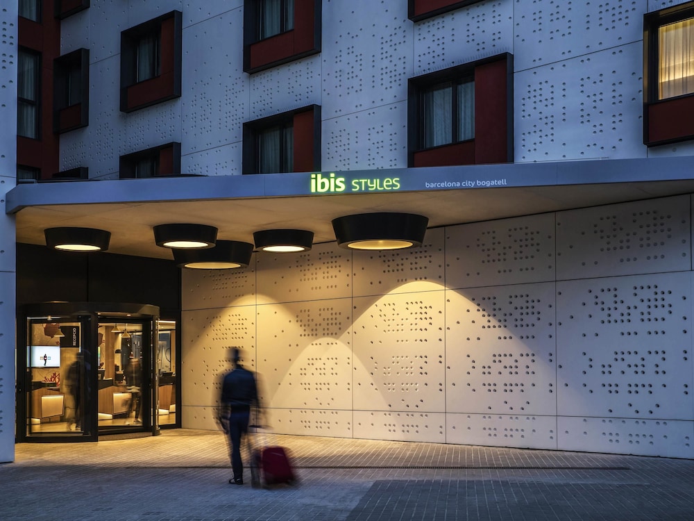 ibis Styles Barcelona City Bogatell in BARCELONA