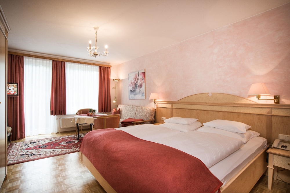 Hotel Alpenblick 10/79