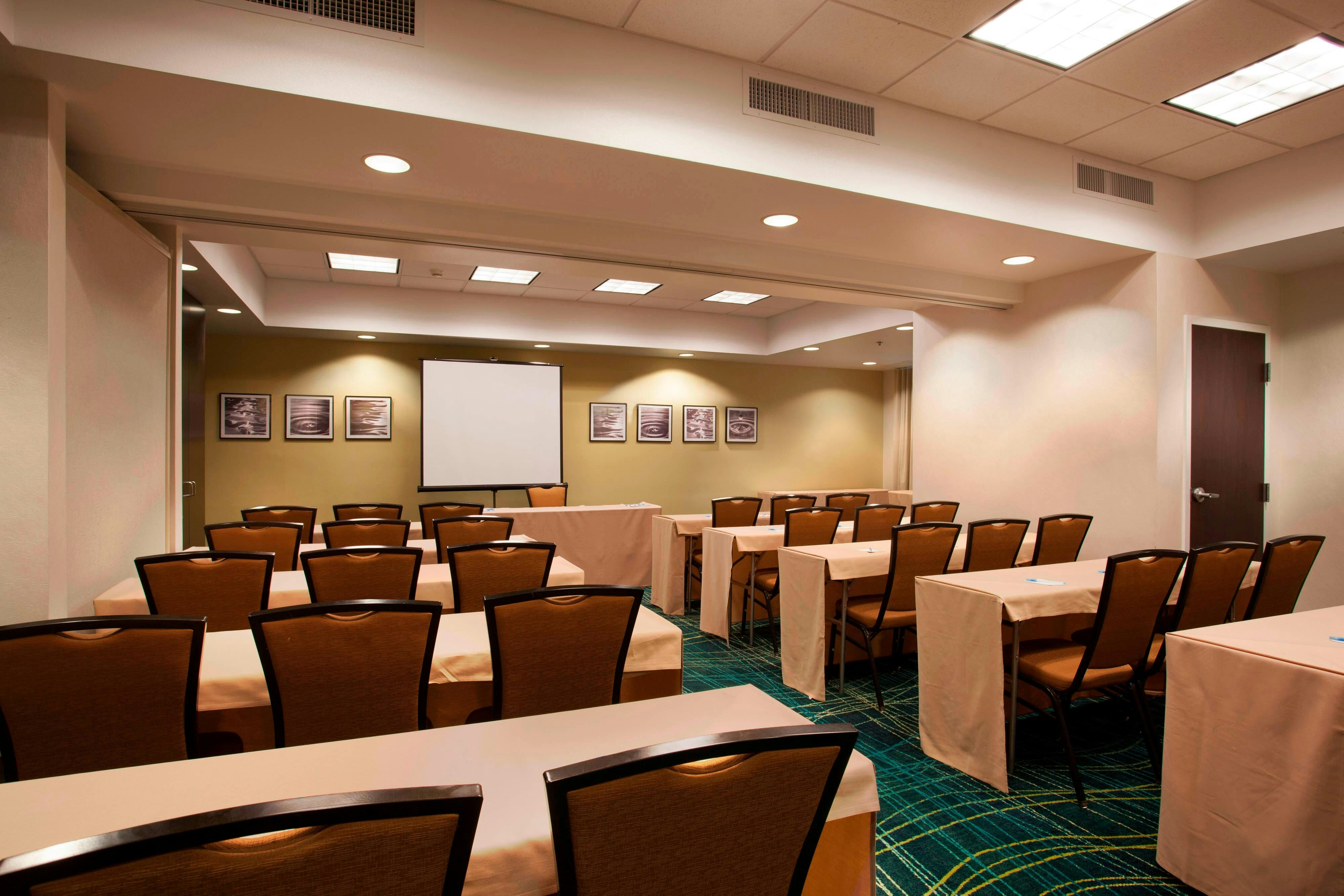 Springhill Suites Phoenix Tempe Airport 10/11