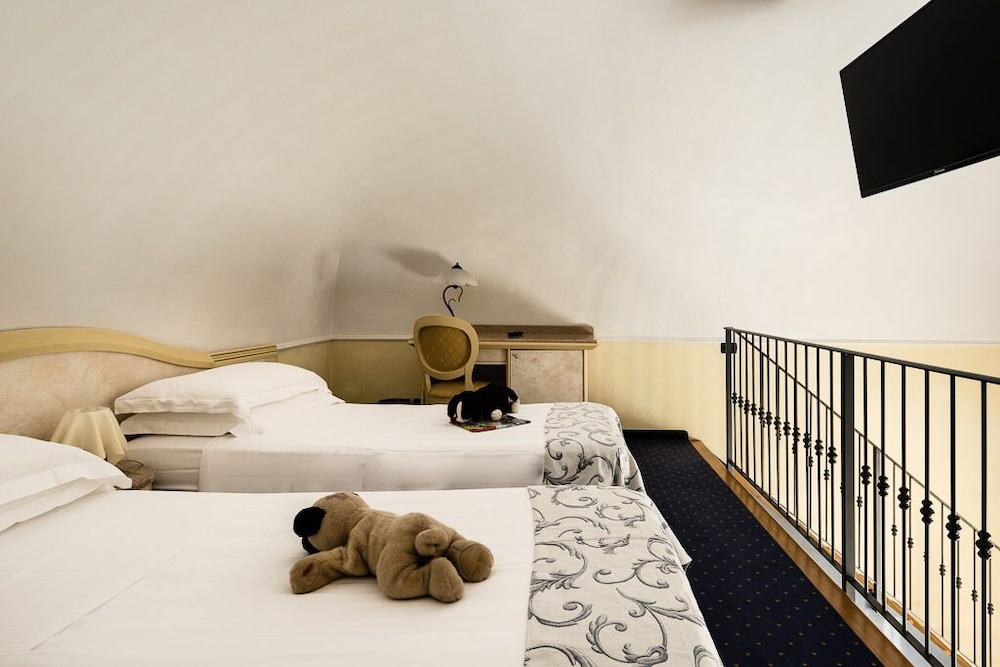 Hotel London 15/39