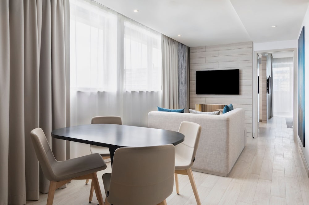 Courtyard by Marriott Batumi 63/74
