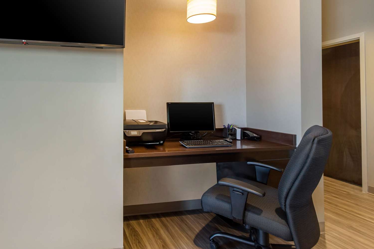 Sleep Inn & Suites Tampa South 35/42