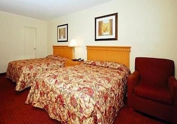 Super 8 by Wyndham Monticello NY 18/45