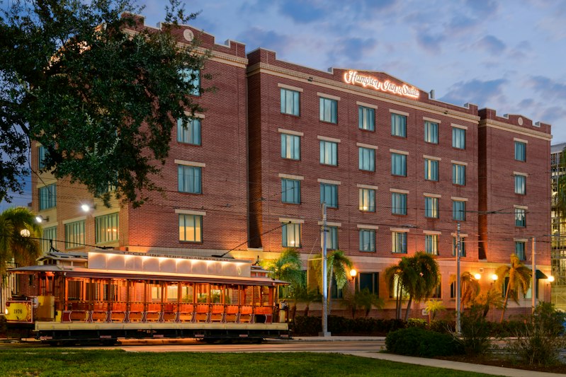 Hampton Inn & Suites Tampa/Ybor City/Downtown 4/42