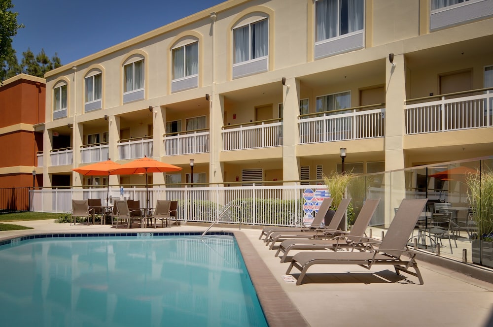 Best Western Plus Rancho Cordova Inn 5/63