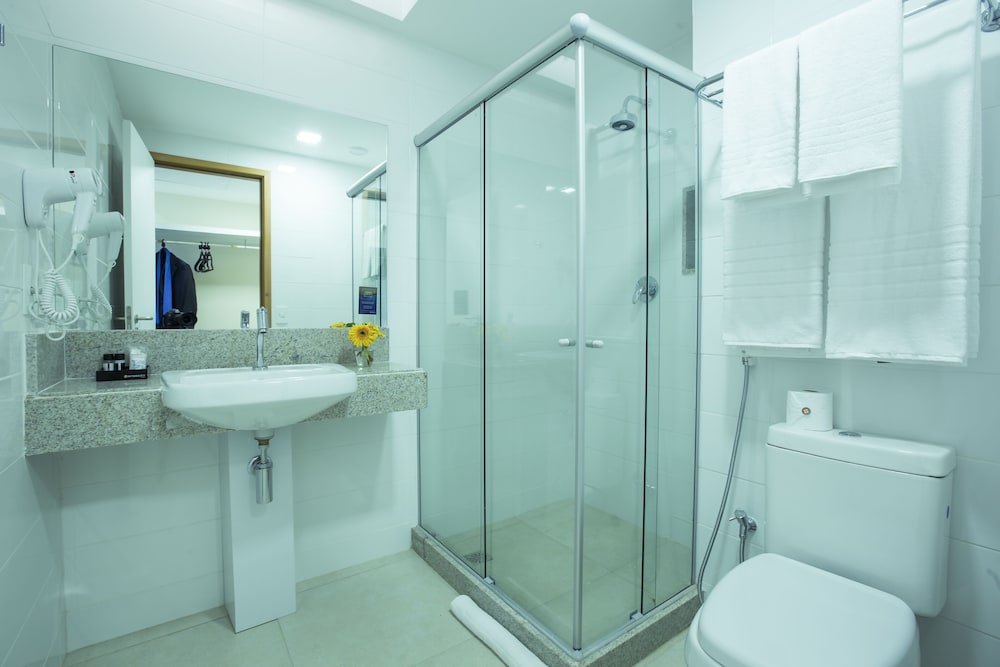 Hotel Intercity Suape Costa Dourada 47/47
