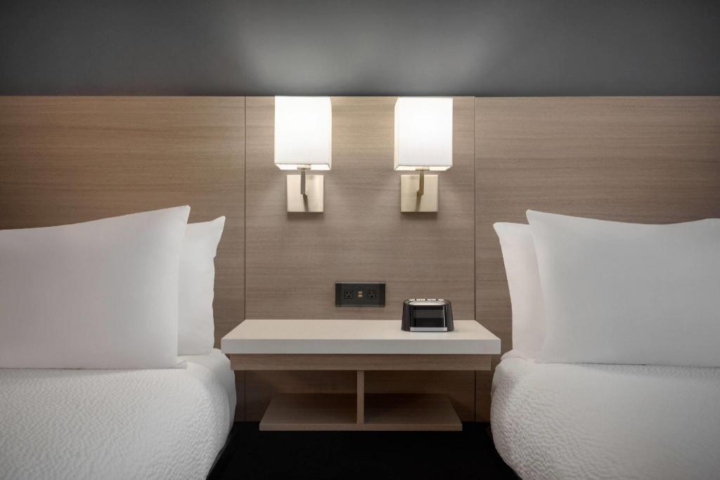 ROOM, 2 KING BEDS, COURTYARD VIEW