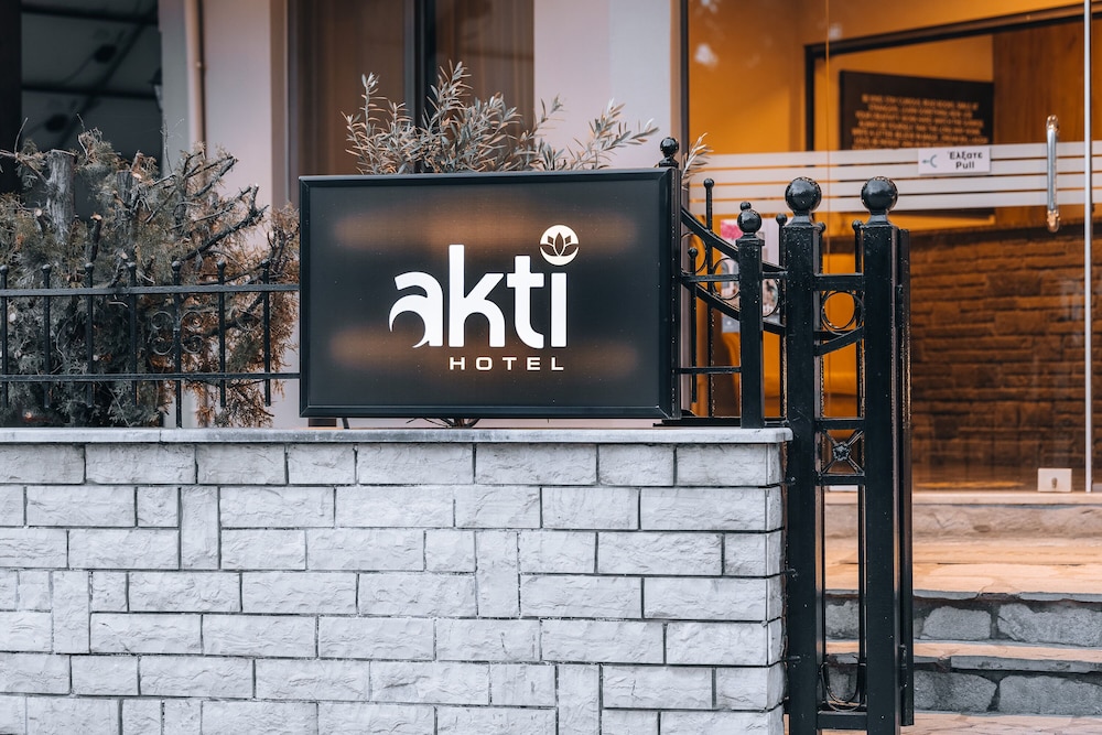 Akti Hotel 6/66