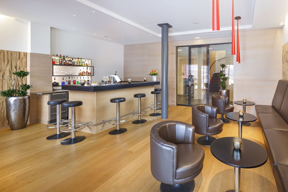 NEWSTAR SWISS QUALITY HOTEL 13/31
